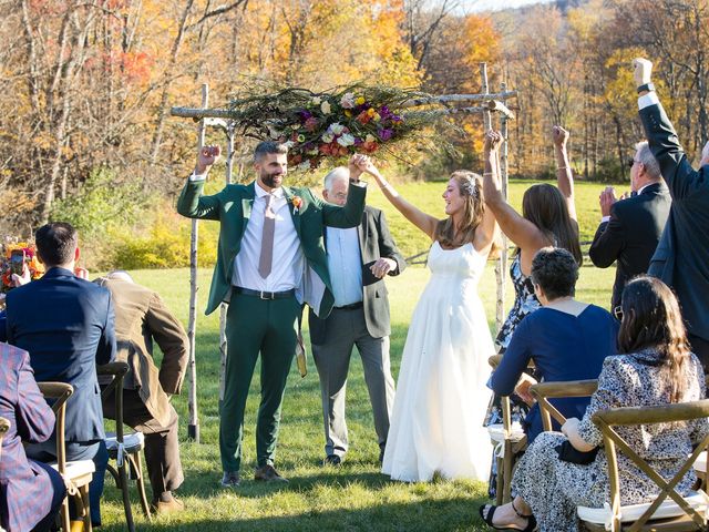 Alexa and Eric&apos;s Wedding in Williamstown, Massachusetts 17