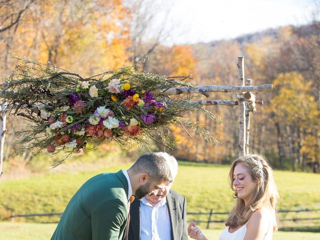 Alexa and Eric&apos;s Wedding in Williamstown, Massachusetts 20