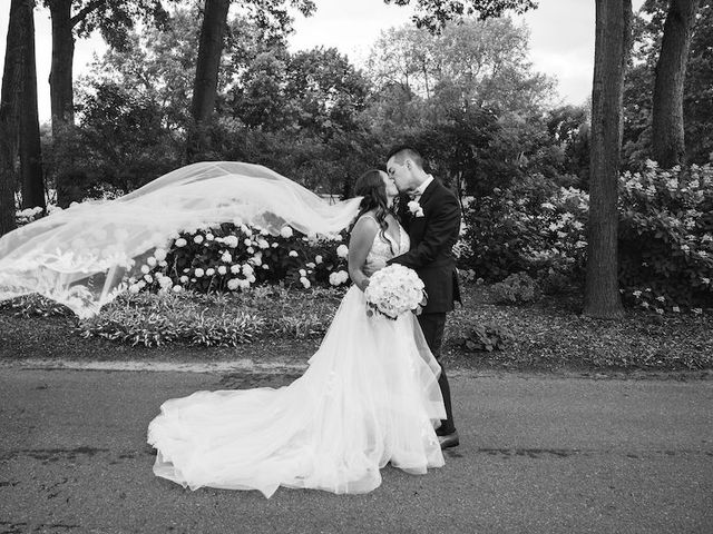 Bryan and Lauren&apos;s Wedding in Shelby Charter Township, Michigan 17