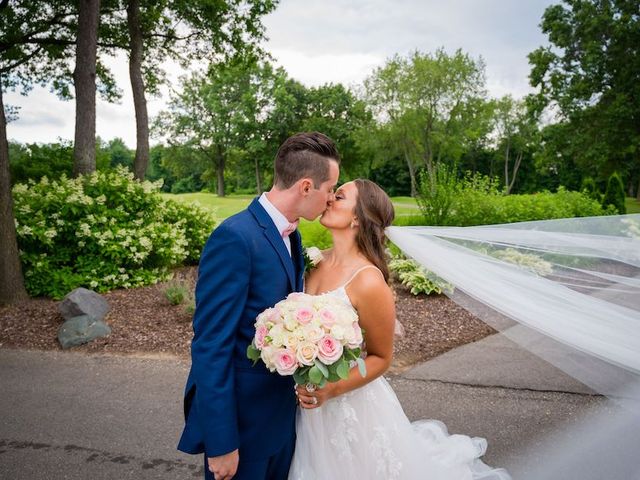 Bryan and Lauren&apos;s Wedding in Shelby Charter Township, Michigan 27
