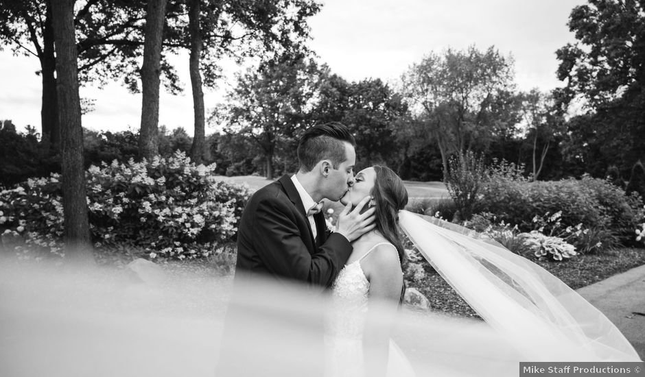 Bryan and Lauren's Wedding in Shelby Charter Township, Michigan