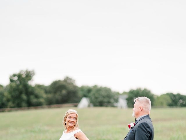 Wes Goss and Terri Goss&apos;s Wedding in Lenoir City, Tennessee 4