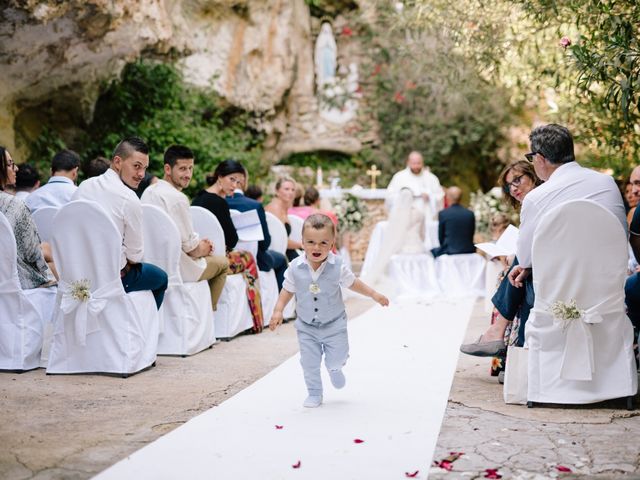 Mirko and Genny&apos;s Wedding in Palermo, Italy 36