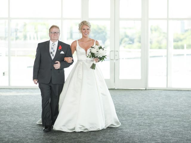 Ben and Kim&apos;s Wedding in Milwaukee, Wisconsin 33