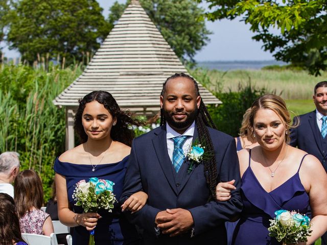 Shawn and Jamie&apos;s Wedding in North Kingstown, Rhode Island 24