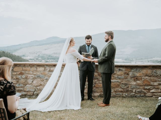 Ethan and Samantha&apos;s Wedding in Cortona, Italy 31