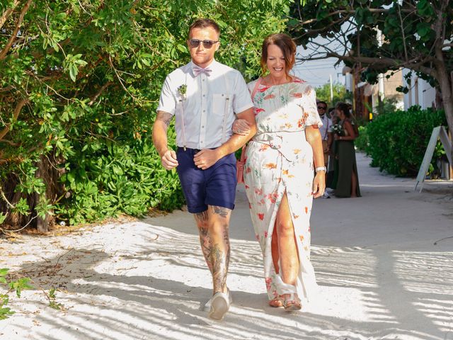 Adam and Lydia&apos;s Wedding in Holbox Island, Mexico 15