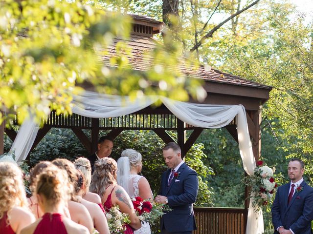 Josh and Rachel&apos;s Wedding in Batavia, Ohio 10