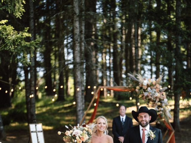 Brenton and Kelly&apos;s Wedding in Colton, Oregon 38