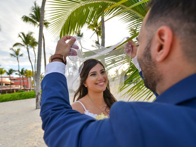 Christopher and Jenifer&apos;s Wedding in Bavaro, Dominican Republic 33