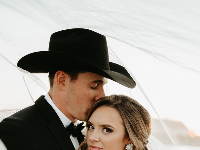Russell and Brynna&apos;s Wedding in Lubbock, Texas 10