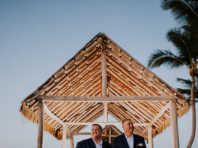 Brian and Kevin&apos;s Wedding in Oranjestad, Aruba 5