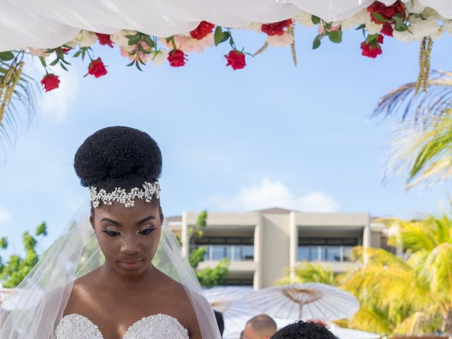 Rolstan and Deborah&apos;s Wedding in Willemstad, Curacao 26