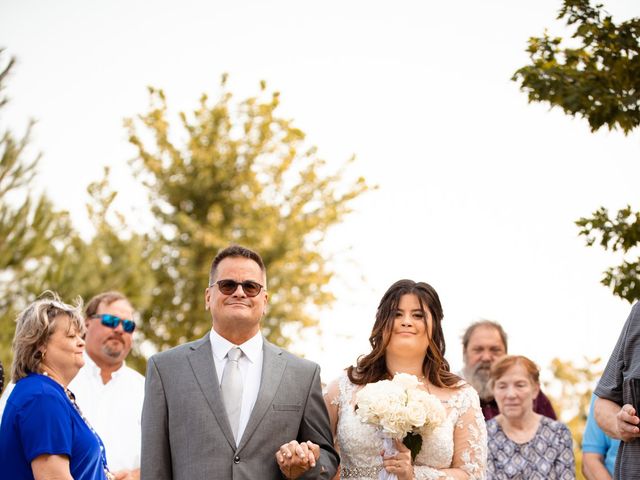 Brandon and Molly&apos;s Wedding in Omaha, Nebraska 12