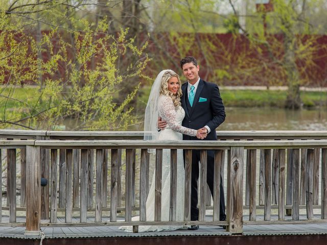 Josh and Jenna&apos;s Wedding in Saint Louis, Missouri 31