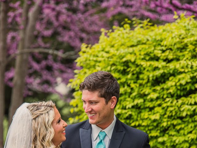 Josh and Jenna&apos;s Wedding in Saint Louis, Missouri 34