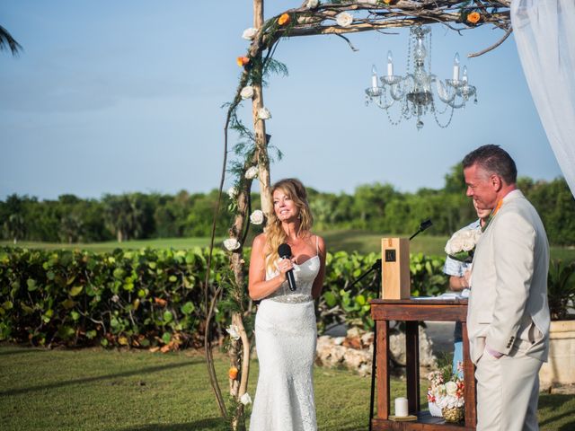 Kevin and Kim&apos;s Wedding in Bavaro, Dominican Republic 38