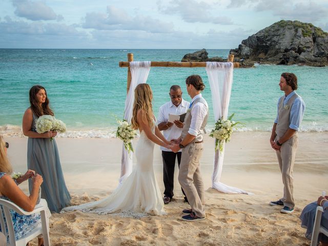 Jamie and Anne&apos;s Wedding in Hamilton, Bermuda 10