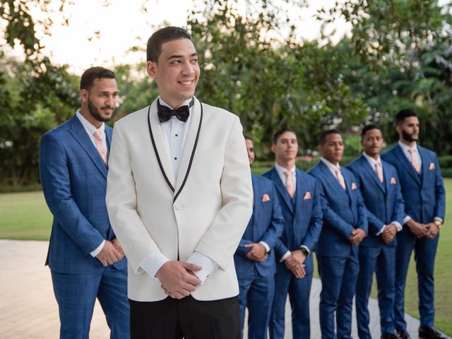 Yamil and Emely&apos;s Wedding in Santo Domingo, Dominican Republic 35