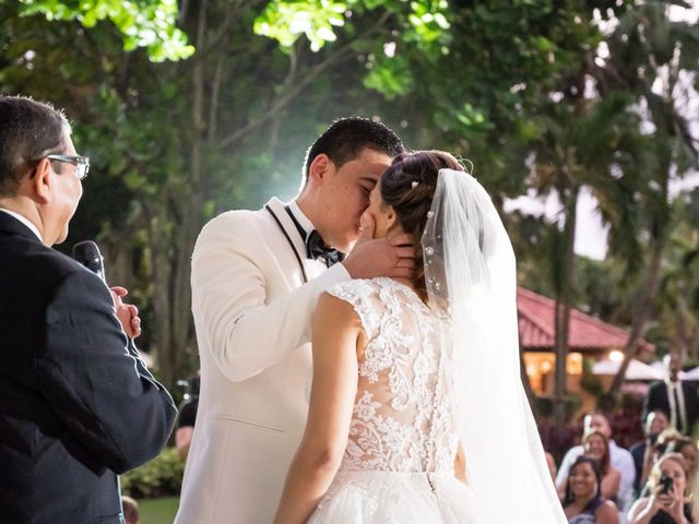 Yamil and Emely&apos;s Wedding in Santo Domingo, Dominican Republic 56