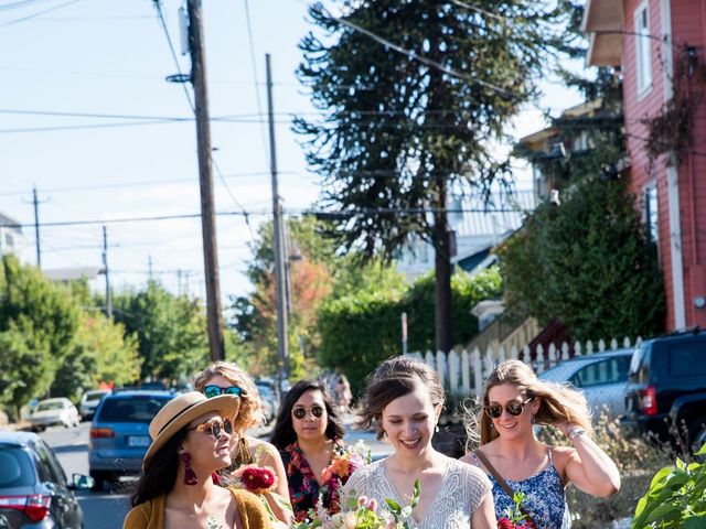 Alex and Viktoria&apos;s Wedding in Portland, Oregon 18