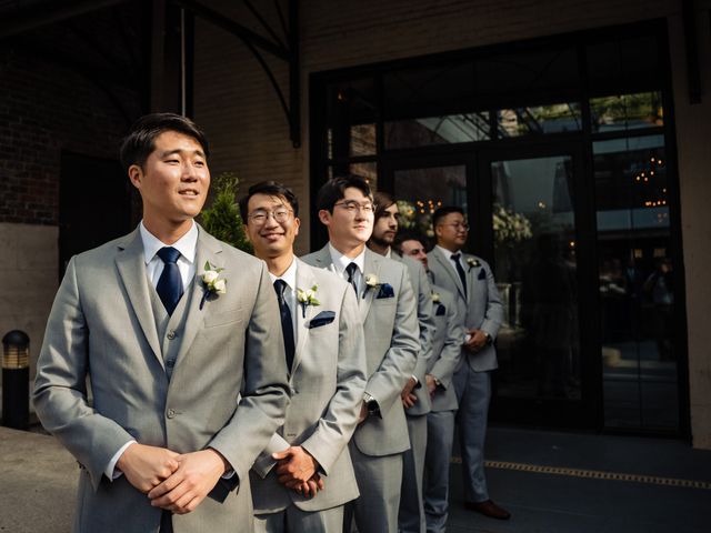 Kelly and Jong&apos;s Wedding in Philadelphia, Pennsylvania 21