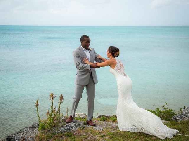 Anthrun and Sarah&apos;s Wedding in Somerset Village, Bermuda 29