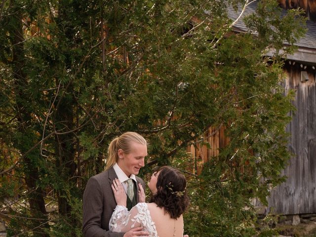 Owen and Emma&apos;s Wedding in Jackson, New Hampshire 11