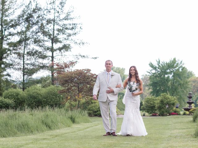 Marco and Amy's Wedding in Cincinnati, Ohio 17