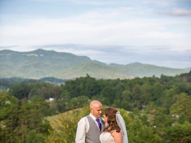 Donny and Hayli&apos;s Wedding in Townsend, Tennessee 13