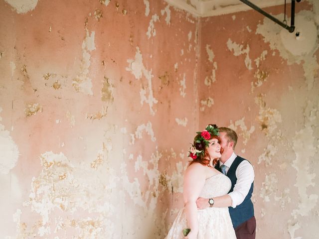 Zak and Ellen&apos;s Wedding in Astoria, Oregon 26