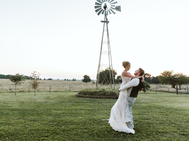 Alex and Makenzie&apos;s Wedding in Ash Grove, Missouri 45