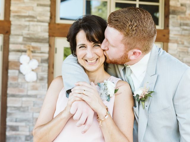 Alex and Makenzie&apos;s Wedding in Ash Grove, Missouri 73