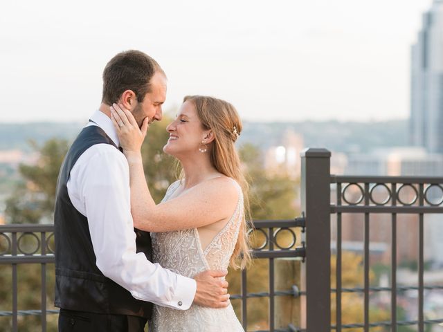 David and Becky's Wedding in Cincinnati, Ohio 8