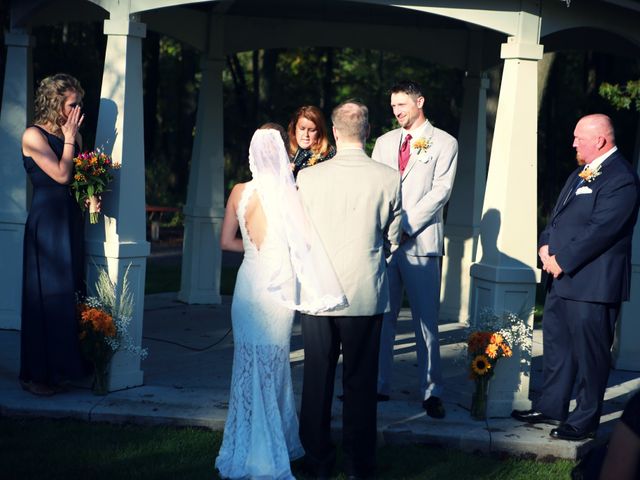 Cody and Lindsey&apos;s Wedding in Minnesota City, Minnesota 16