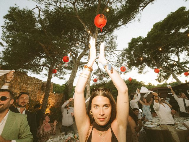 Julian and Samantha's Wedding in Tarragona, Spain 27
