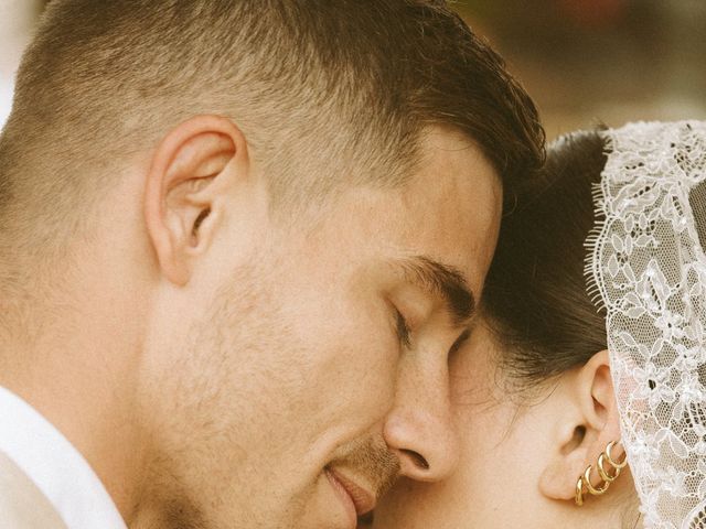 Julian and Samantha's Wedding in Tarragona, Spain 31