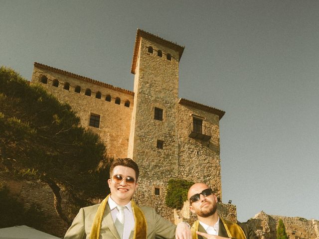 Julian and Samantha's Wedding in Tarragona, Spain 38