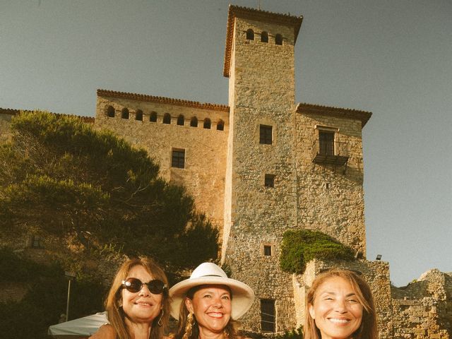 Julian and Samantha's Wedding in Tarragona, Spain 39