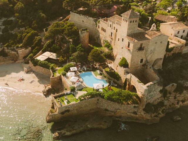 Julian and Samantha's Wedding in Tarragona, Spain 52