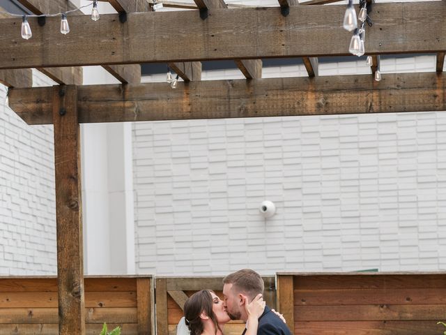 Alex and Molly's Wedding in Cincinnati, Ohio 8