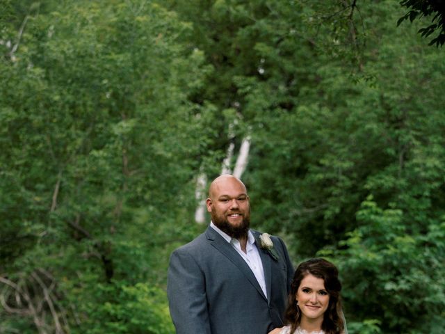 Nathan and Bree&apos;s Wedding in Spearfish, South Dakota 19