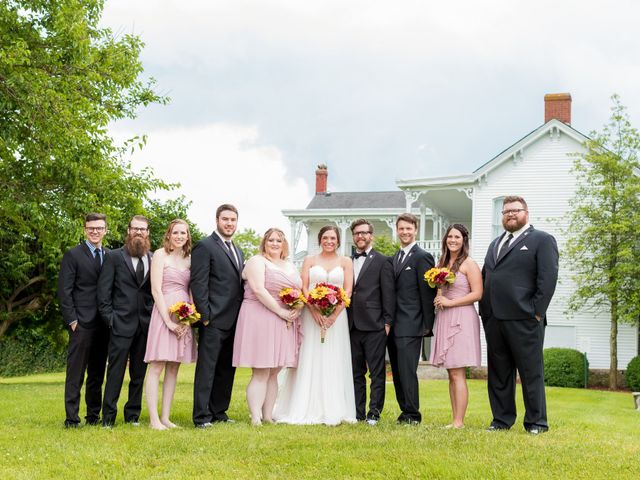 Kyle and Chelsea&apos;s Wedding in Dry Ridge, Kentucky 45