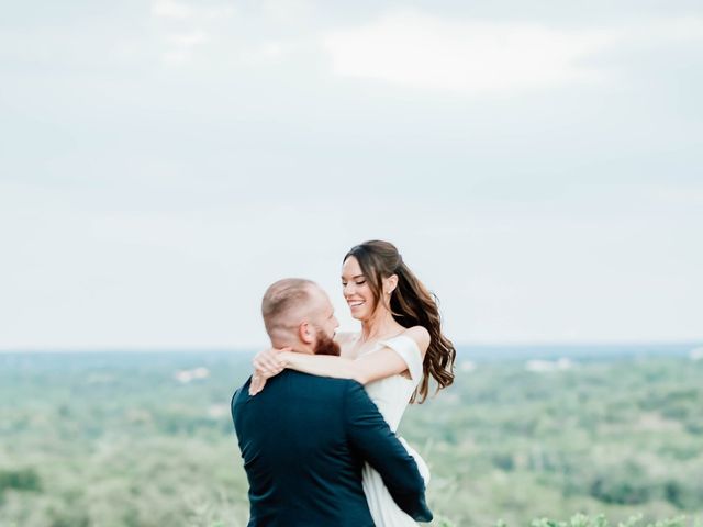 Lynden and Benjamin&apos;s Wedding in Dripping Springs, Texas 5