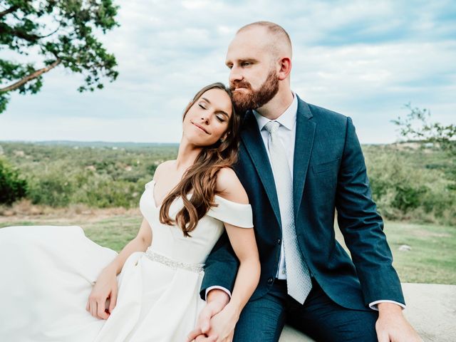 Lynden and Benjamin&apos;s Wedding in Dripping Springs, Texas 8