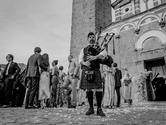 John and Francesca&apos;s Wedding in Lucca, Italy 44