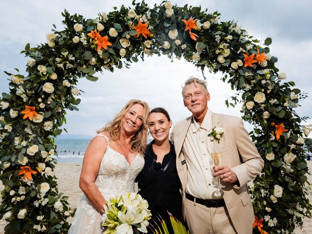 Michales and Christine&apos;s Wedding in Puerto Vallarta, Mexico 28