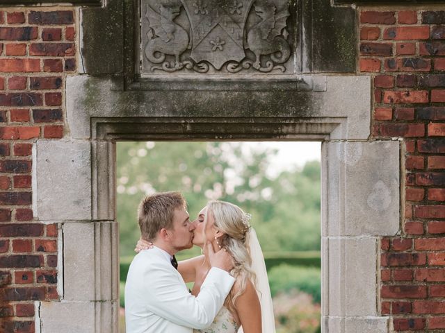 Logan and Olivia's Wedding in Cincinnati, Ohio 5