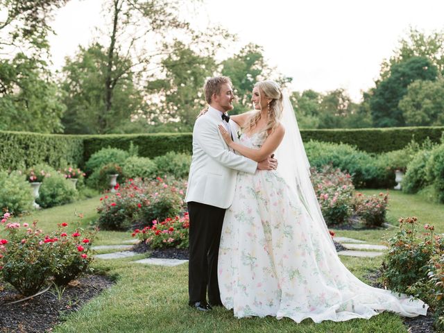 Logan and Olivia's Wedding in Cincinnati, Ohio 8
