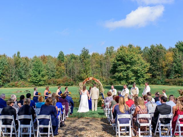 Michael and Ashley&apos;s Wedding in Hartford, Ohio 23